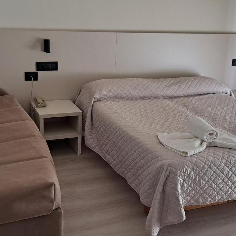 Garnì Casa Rabagno - Doppelzimmer mit Balkon - 9