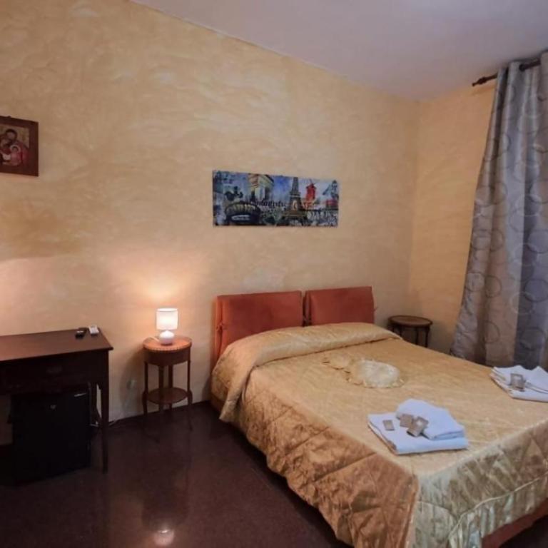 Errico Suite e Rooms - Camera Doppia con Letti Singoli con Bagno Privato - 10