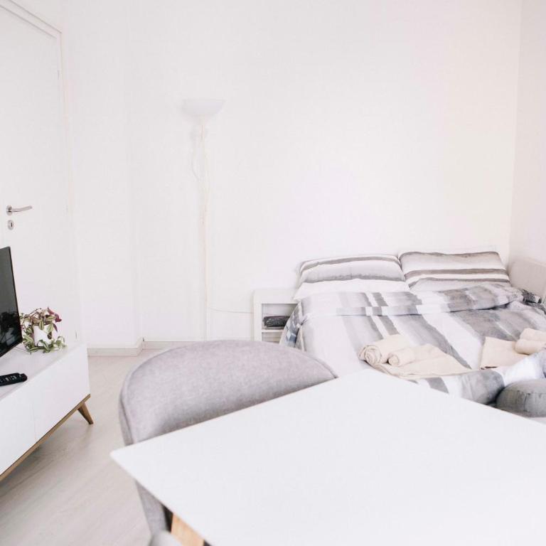 GuestHost - Borgo Filadelfia Apartment - One-Bedroom Apartment - 10