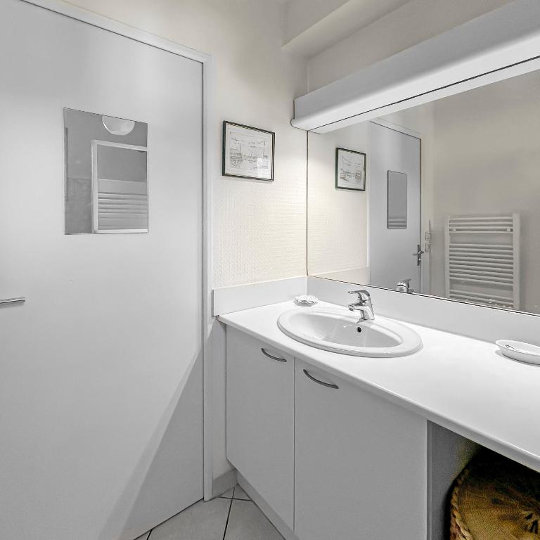 La Pause Cabourgeaise - Two-Bedroom Apartment - 20