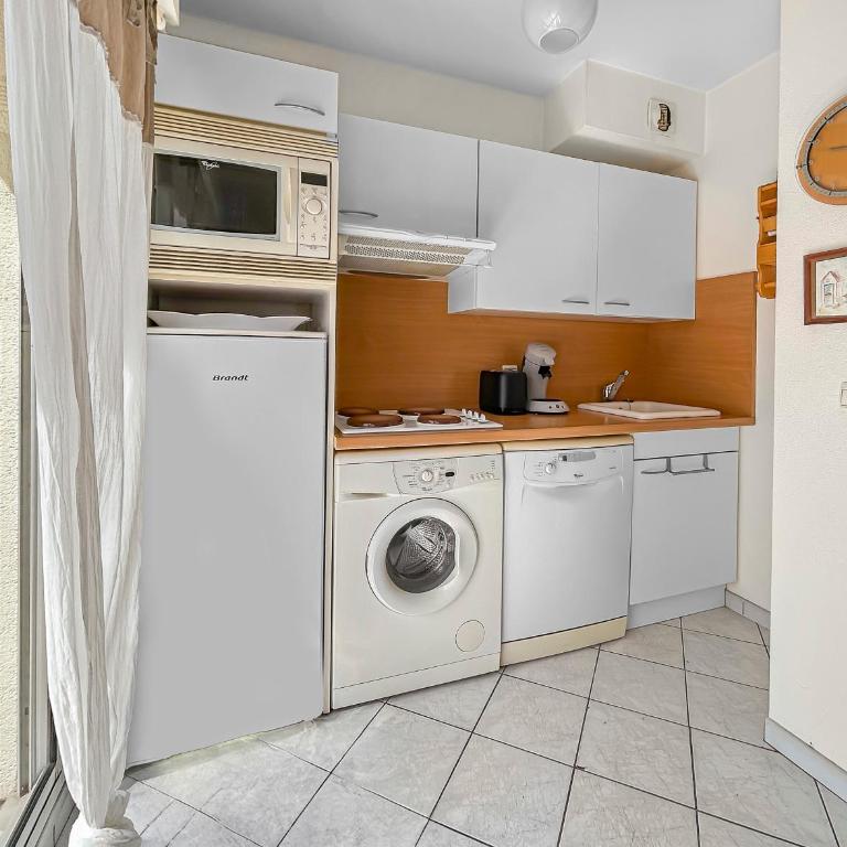 La Pause Cabourgeaise - Two-Bedroom Apartment - 11