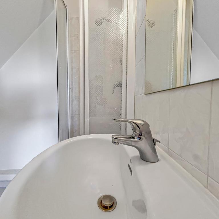 La Pause Cabourgeaise - Two-Bedroom Apartment - 15