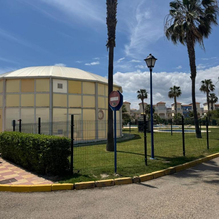 Apartamento TorreMar Natura Urbanización Naturista, Piscina Climatizada, Bajo con Jardín, Parking - Apartamento de 1 dormitorio - 29