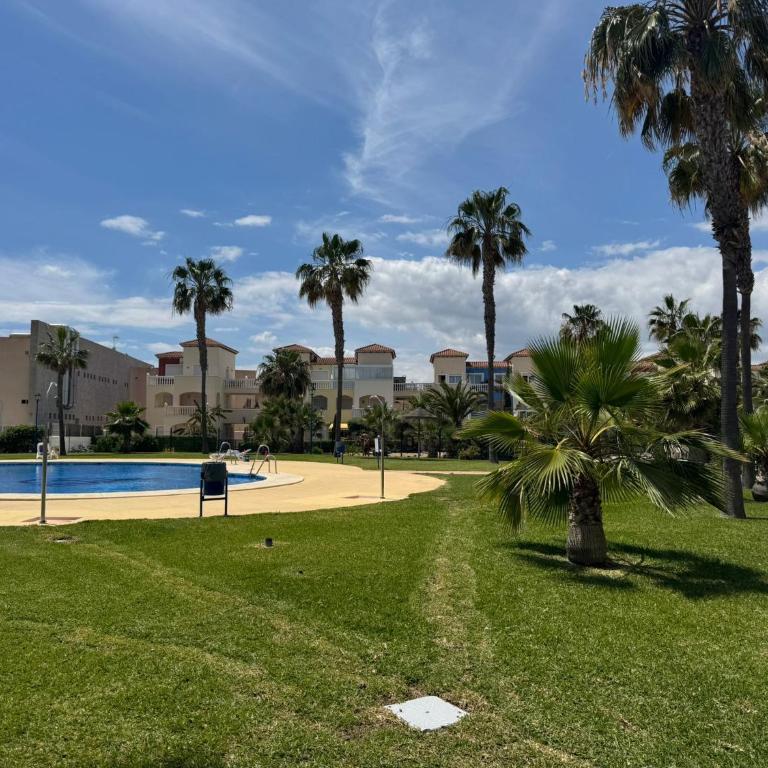 Apartamento TorreMar Natura Urbanización Naturista, Piscina Climatizada, Bajo con Jardín, Parking - Apartamento de 1 dormitorio - 11