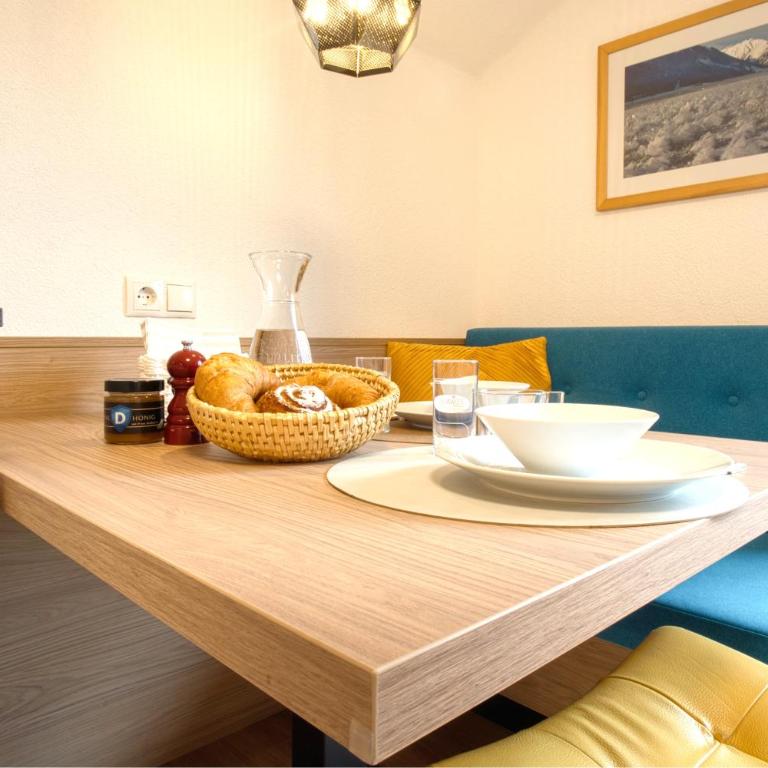 Apartment MarLen - Apartment mit 1 Schlafzimmer, Balkon und Bergblick - 12