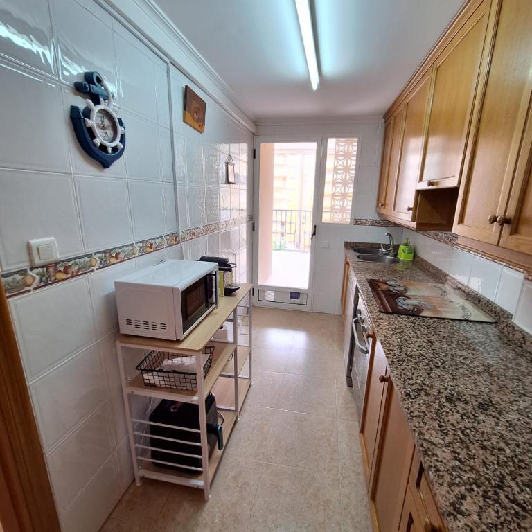 2 minutos de la playa andando!! - Apartamento Familiar de 2 dormitorios con vistas - 12