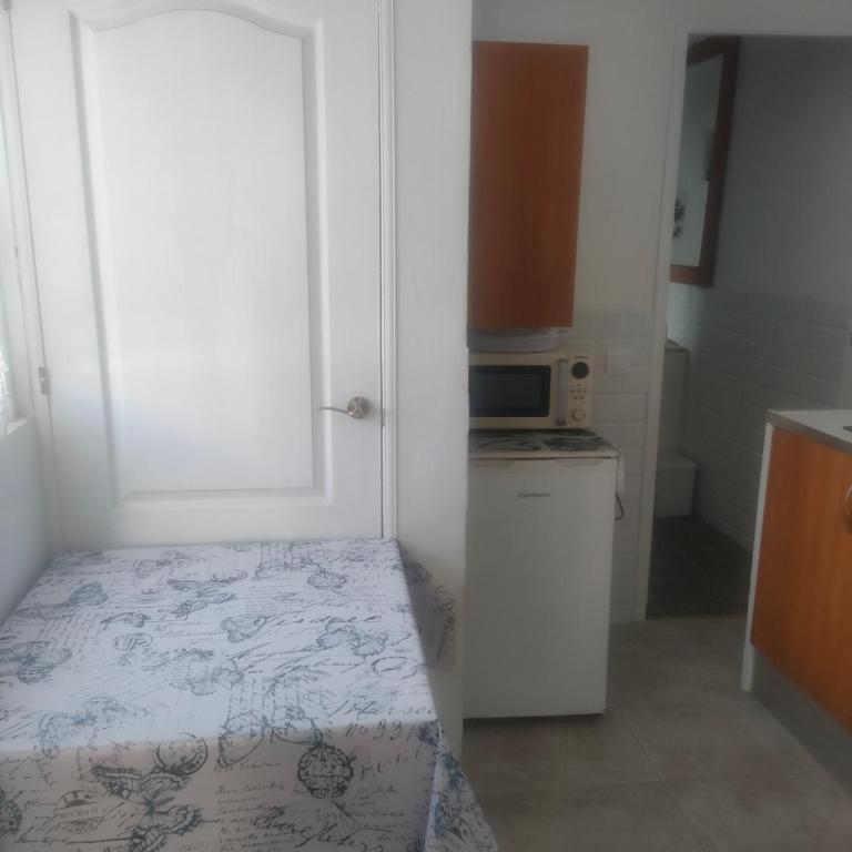Alba 2 apartamento y Alba 3 habitación con baño - Apartamento con terraza - 52