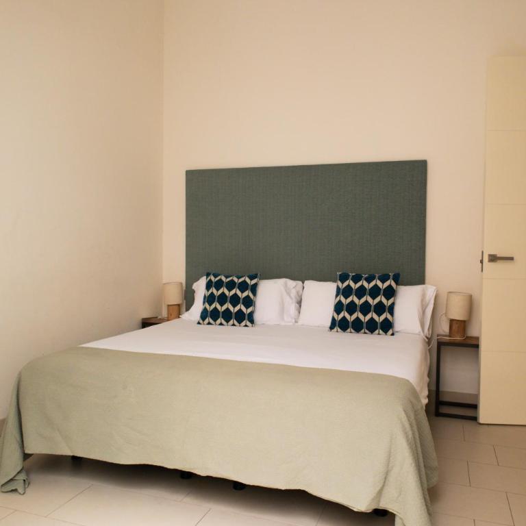 Guzman El Bueno Suites - Apartamento de 1 dormitorio con patio privado - 22