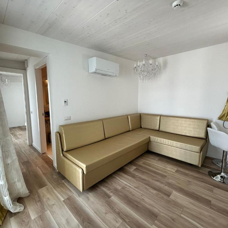 Miami Suite - Suite con Vasca Idromassaggio e Vista Mare - 4