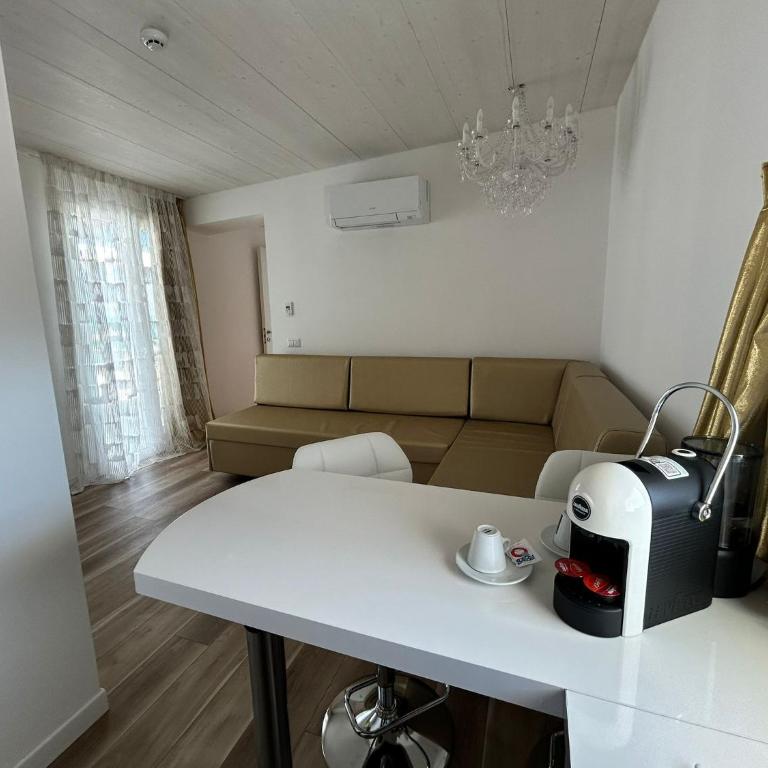 Miami Suite - Suite con Vasca Idromassaggio e Vista Mare - 5