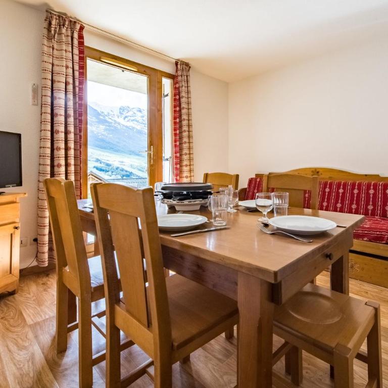 Apartment for 4 to 6 people in Albiez-Montrond - Appartamento - 7
