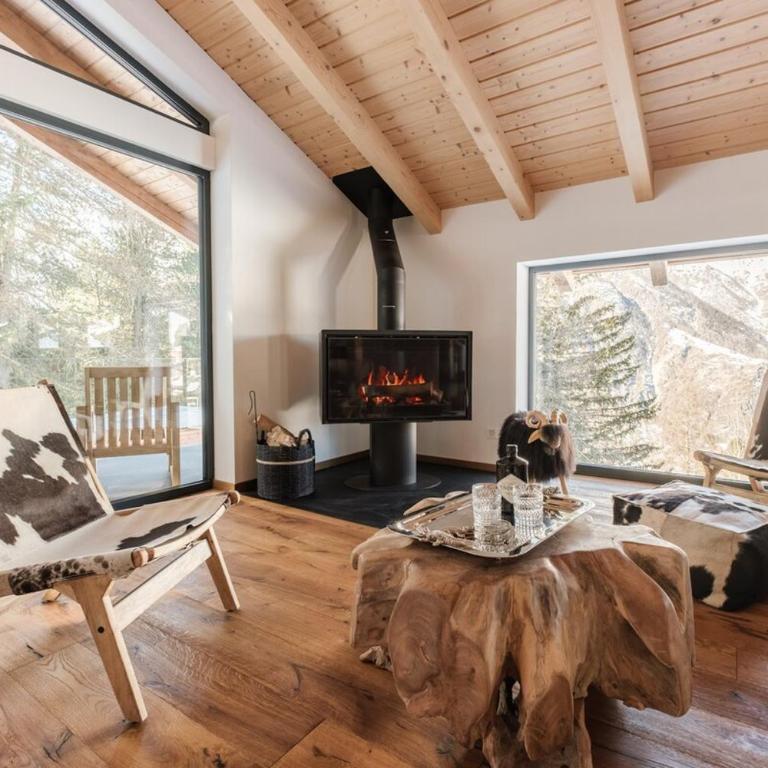 Luxury chalet with panoramic views, sauna, hot tub & cinema - Chalet - 1