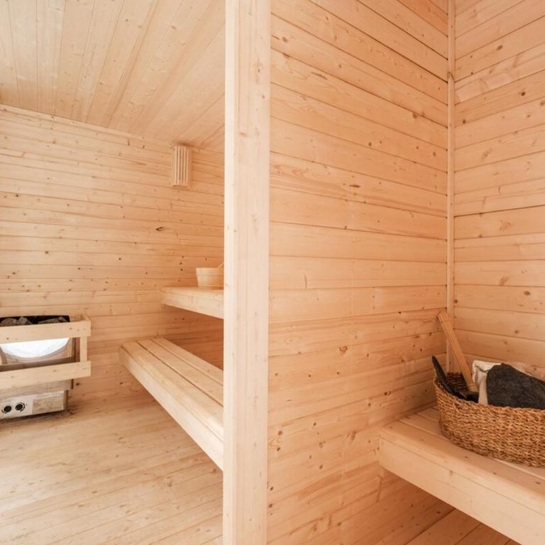 Luxury chalet with panoramic views, sauna, hot tub & cinema - Chalet - 24