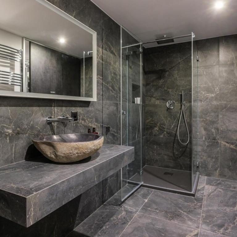 Luxury chalet with panoramic views, sauna, hot tub & cinema - Chalet - 51
