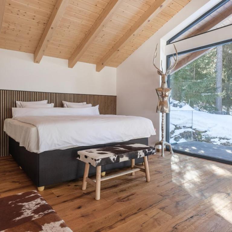 Luxury chalet with panoramic views, sauna, hot tub & cinema - Chalet - 61