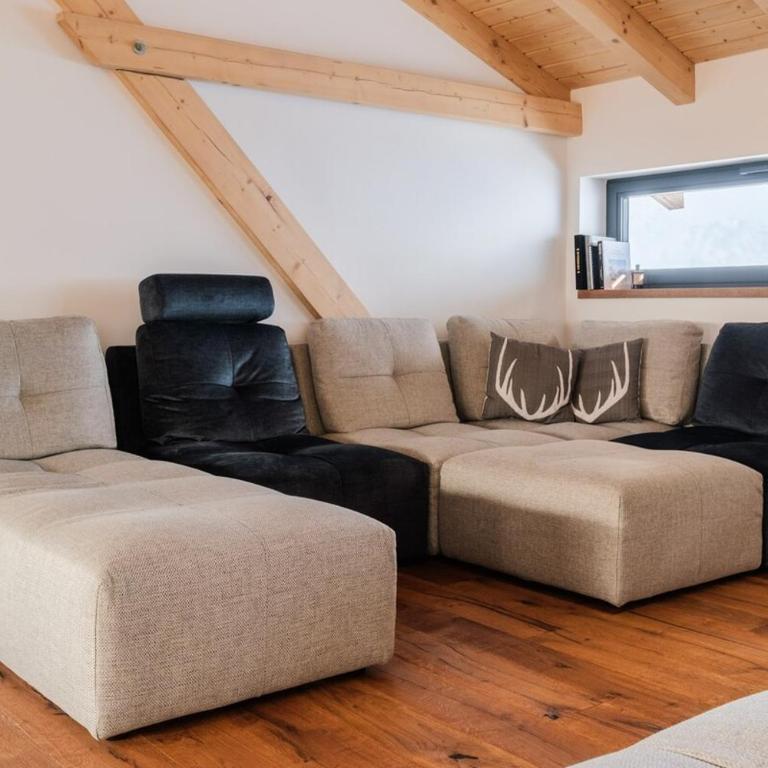 Luxury chalet with panoramic views, sauna, hot tub & cinema - Chalet - 67