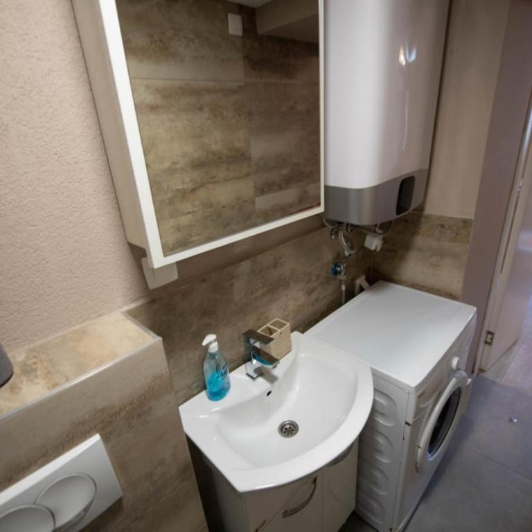 Magnolia Lux Studio Apartments Biker's Friendly - Deluks Studio - 20