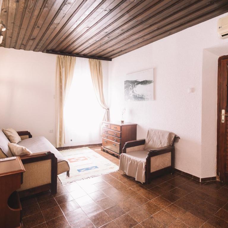 Kulla e Balshajve - Apartman sa Pogledom na More - 12