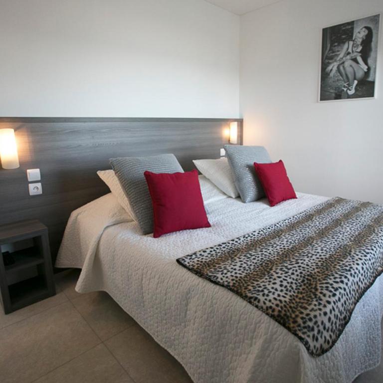 Le Grand Large Bord de Mer Hotel & Appartements - Appartement Signature avec Terrasse - Vue sur Mer - 7
