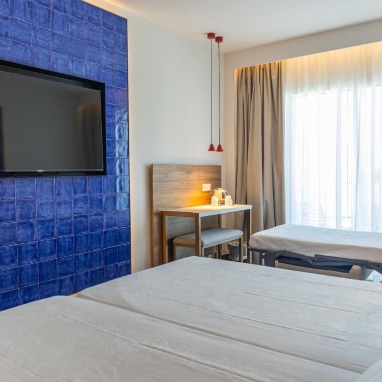 Perla Marina - Habitación Doble (2 adultos + 1 niño) - 8