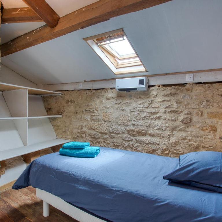 3 pièces, plein centre, monument historique, "Armure" - Apartamento de 2 dormitorios - 10