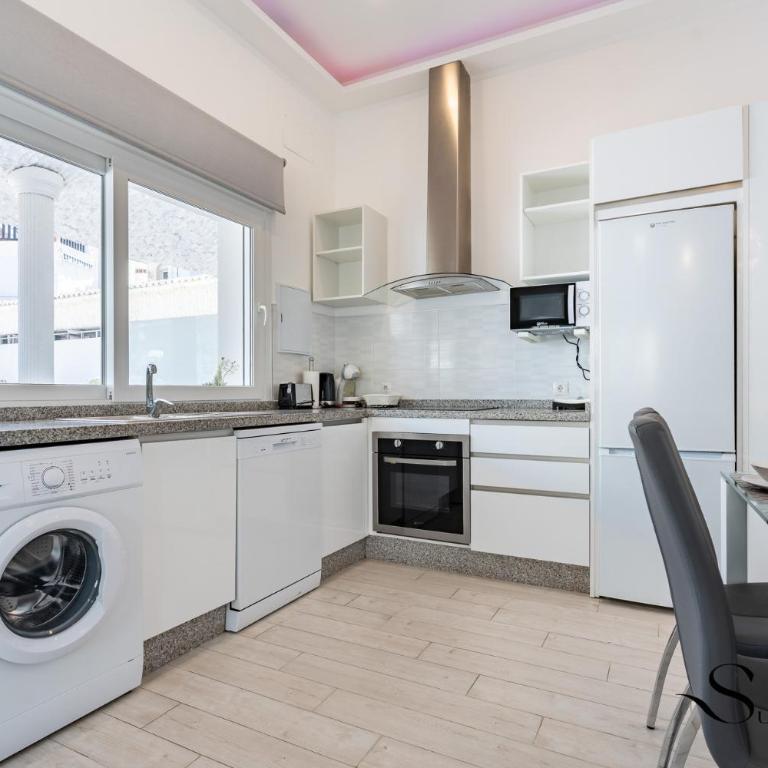 Top Location, 50m from the Beach and Resaurants - Apartment with Terrace - 17