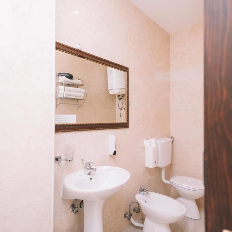 Kulla e Balshajve - Apartman sa Pogledom na More - 11