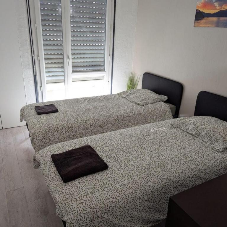 Le Vérone climatisation terrasse parking privé - Appartamento con 2 Camere da Letto - 2