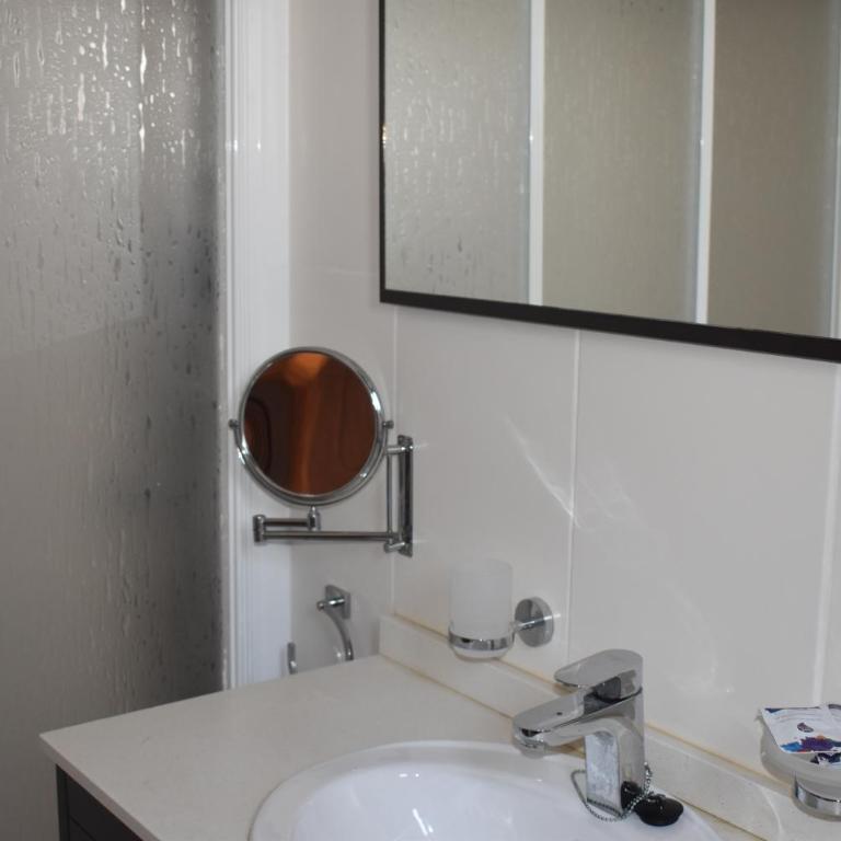 Casas Verol - One-Bedroom Apartment - 1