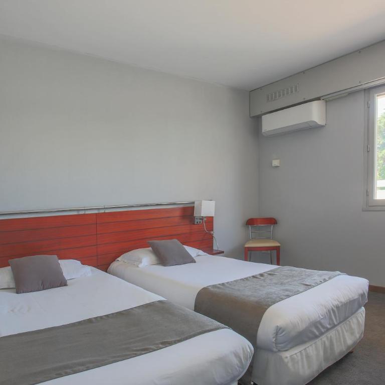 Hotel Brise de Mer - Piscine intérieure & extérieure - Chambre Familiale avec Terrasse - 11