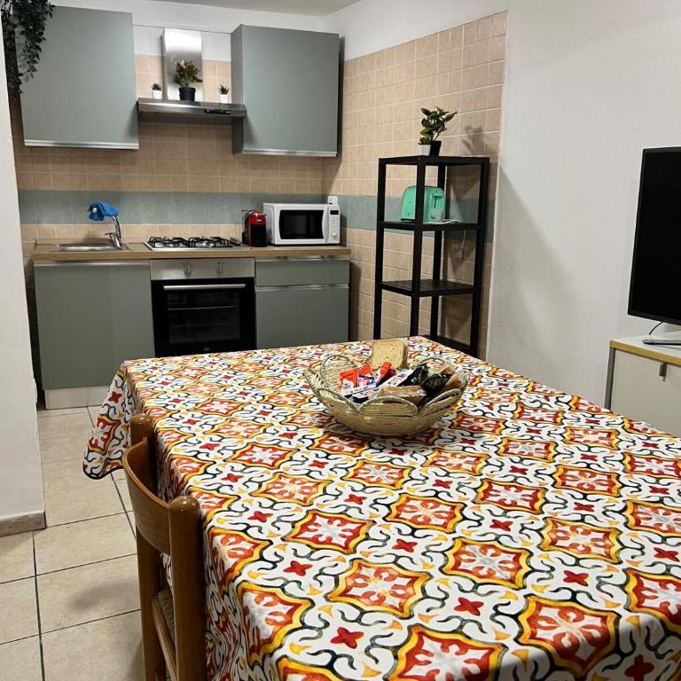 Barcaioli Home2 - Three-Bedroom House - 38