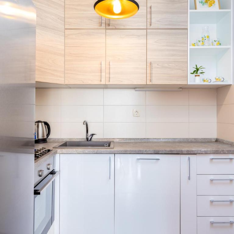 Apart hotel KATUNJANIN - One-Bedroom Apartment - 4