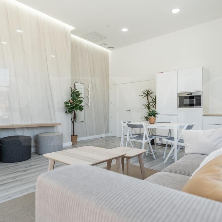 Panoramic views and pool, gym, parking REMS - Apartamento de 1 dormitorio - 7
