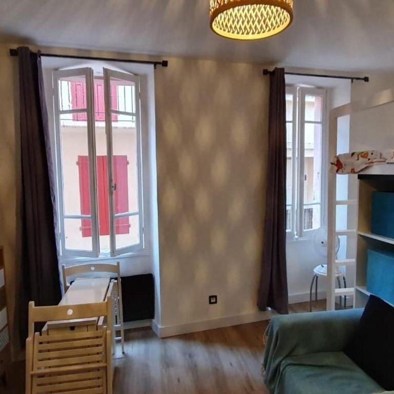 Appartement en plein centre de Collioure à 30 mètres de la plage - Apartamento de 2 dormitorios - 6