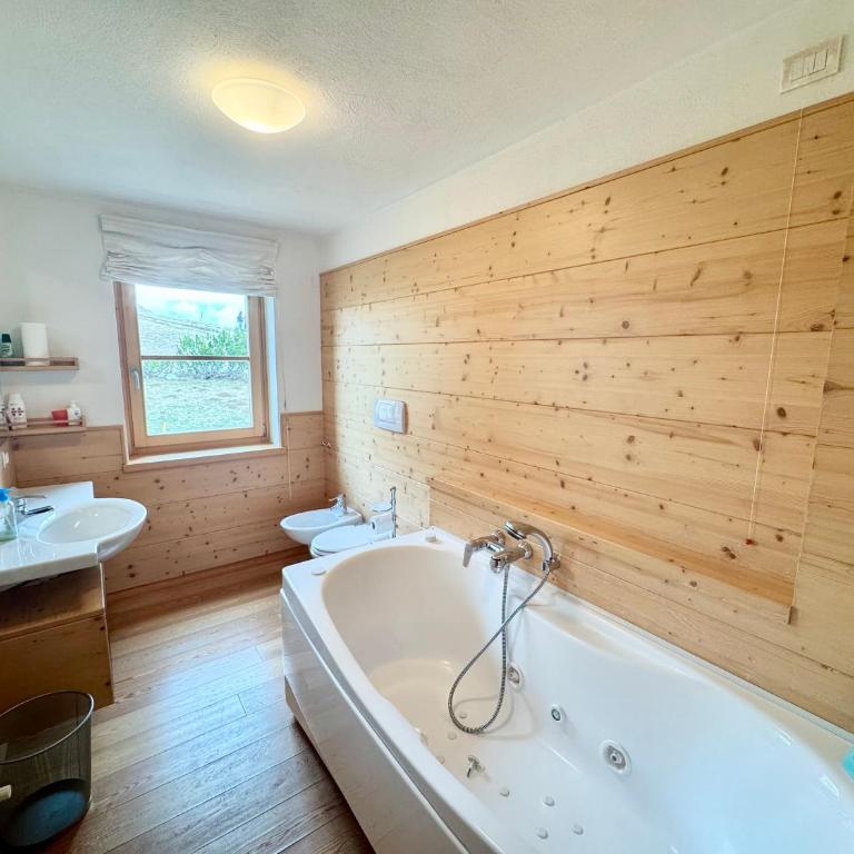 Esperienza Unica al Passo Giau - Appartamento con Vista Panoramica - Appartamento con 2 Camere da Letto e Balcone - 7