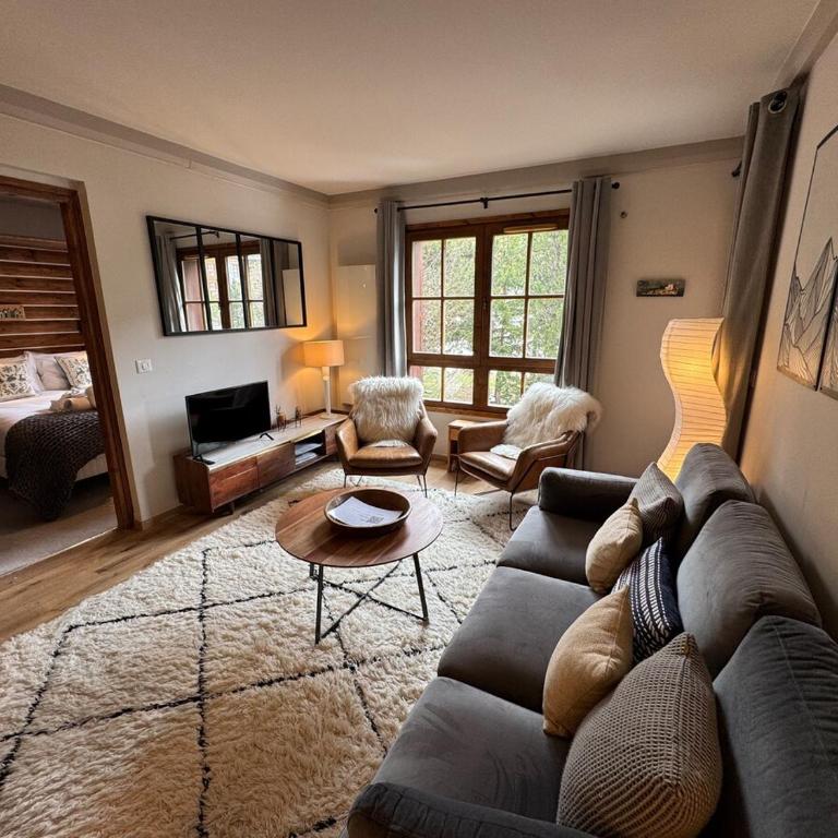 Beautifully renovated 2 bed apartment - Auberge Jerome Arc 1950 - sleeps 4 - Deluxe Apartment mit 2 Schlafzimmern - 8