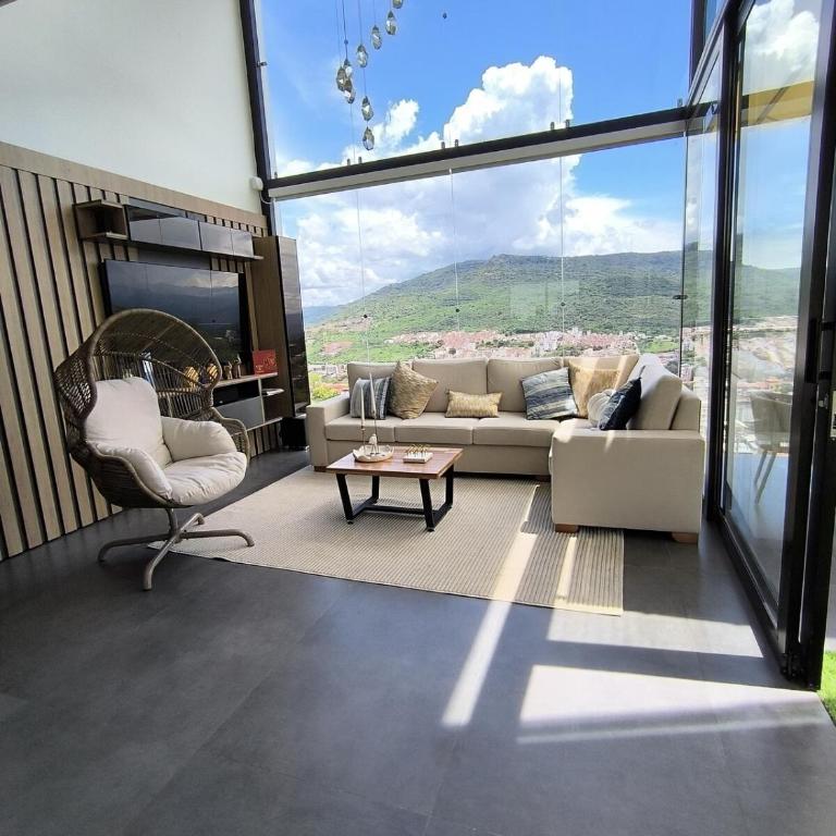 Robles Penthouse - Two-Room Apartment - 1