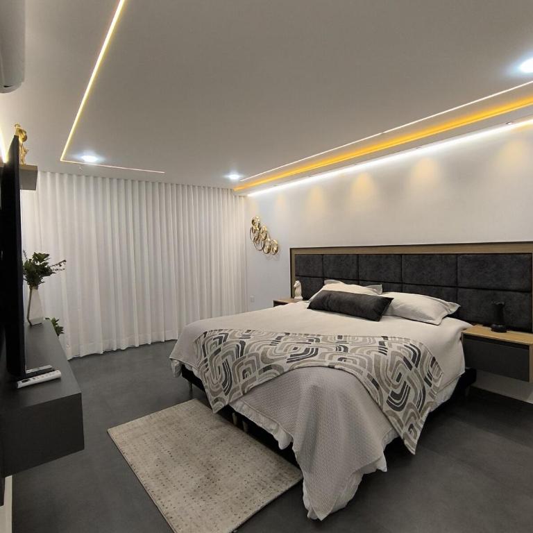 Robles Penthouse - Two-Room Apartment - 8