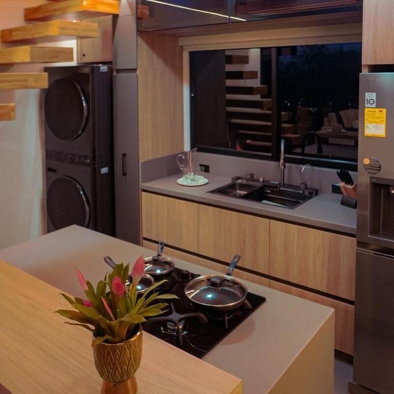 Robles Penthouse - Two-Room Apartment - 15
