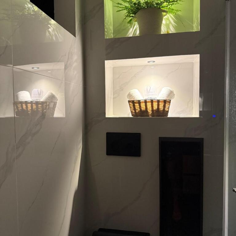 Robles Penthouse - Two-Room Apartment - 24