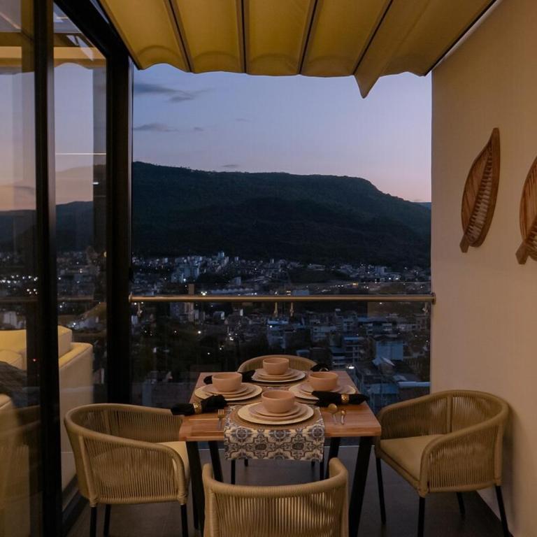 Robles Penthouse - Two-Room Apartment - 34