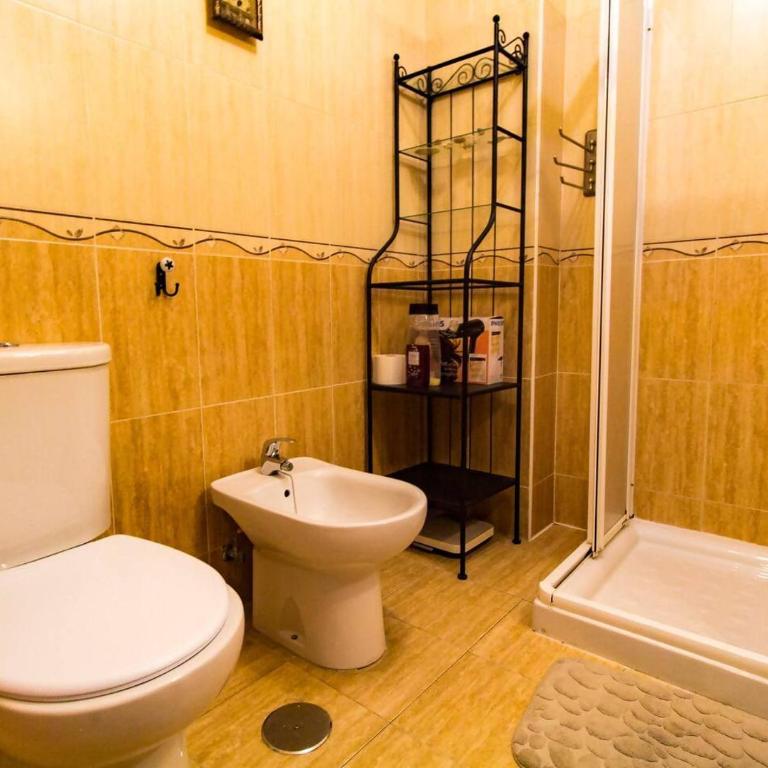SH 7 Esquinas. Apartamento céntrico con parking - Apartamento de 2 dormitorios - 5