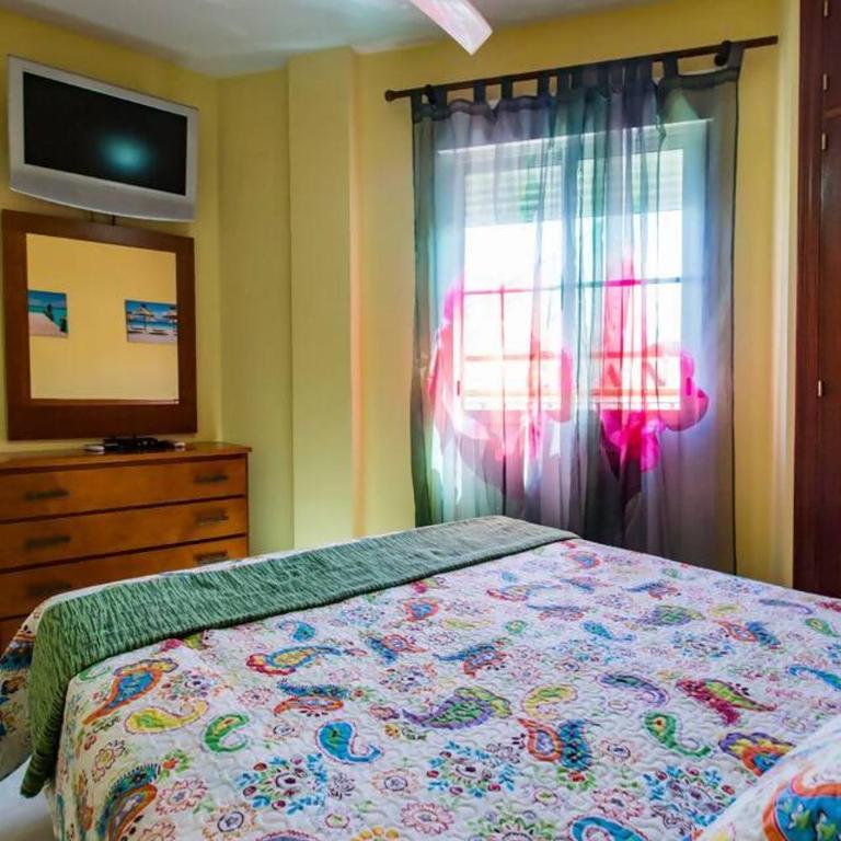 SH 7 Esquinas. Apartamento céntrico con parking - Apartamento de 2 dormitorios - 10