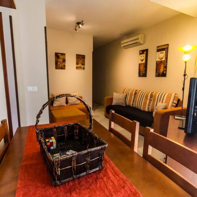 SH 7 Esquinas. Apartamento céntrico con parking - Apartamento de 2 dormitorios - 14