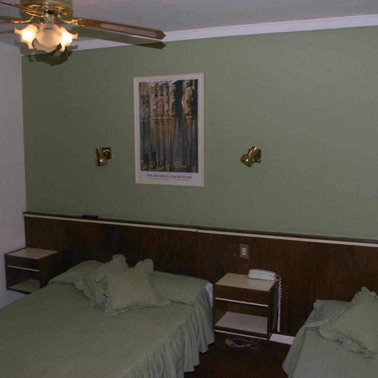 Hotel Compostela - Habitación Triple - 5