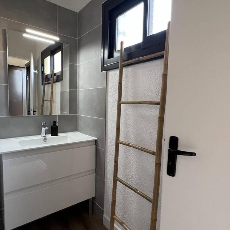 Villa T3 rénovée, 4 pers, face mer, clim, WiFi, Port Leucate - FR-1-81-633 - Villa - 15