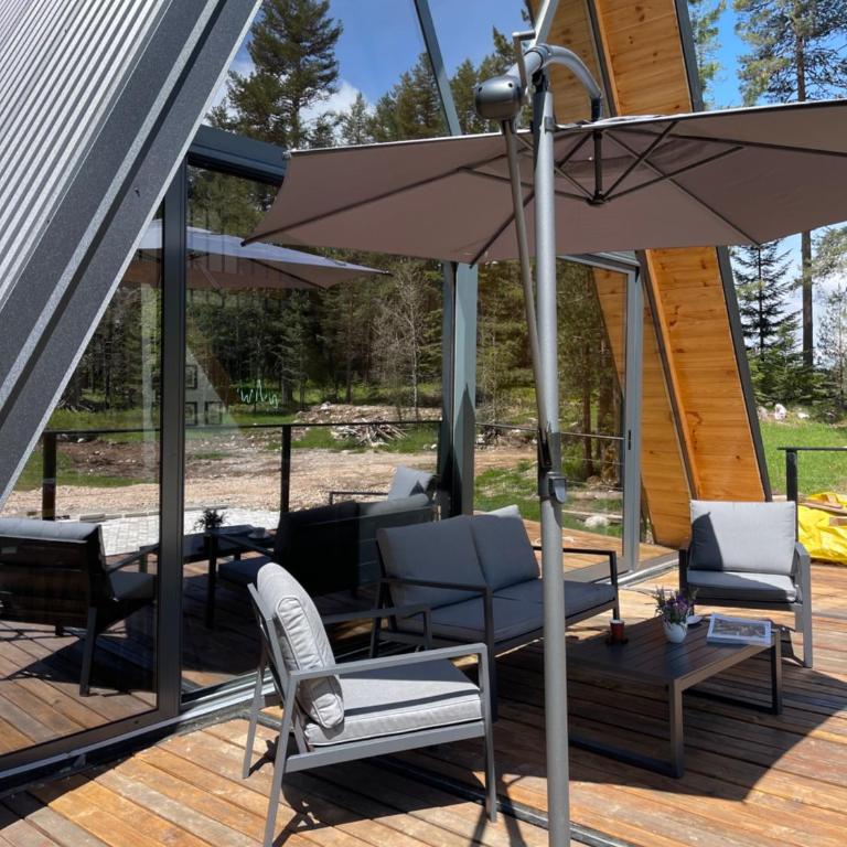 Alpine Lodge - Two-Bedroom House - 27