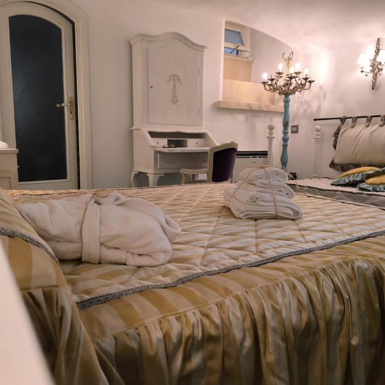 The Crown Palace - Gallipoli - Camera Quadrupla Comfort - 9