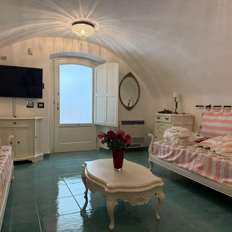 The Crown Palace - Gallipoli - Camera Quadrupla Comfort - 11