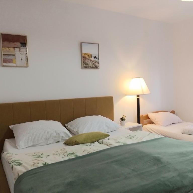 Guesthouse Sanja - Apartments 212 - Apartment with Balcony - 19
